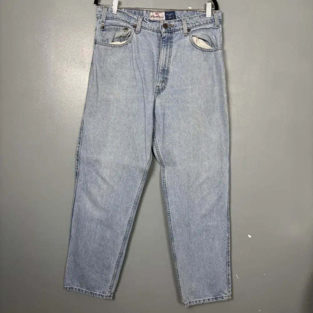 Vintage 90’s LEVI 540 Orange Tab Relaxed Fit Men’s Light Blue Denim Jeans 35x30